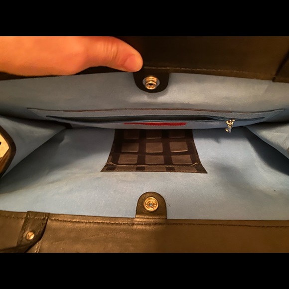 leather cross-body purse by Hester Van Eeghan - Picture 3 of 8